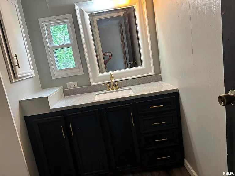 50 Iroquois Dr — Photo 12