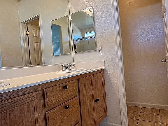 5th image of 2621 Galley Way