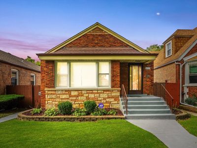 8054 S Washtenaw Ave, Chicago, IL, 60652