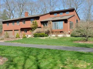 332 Ide Rd, Scituate, RI 02857