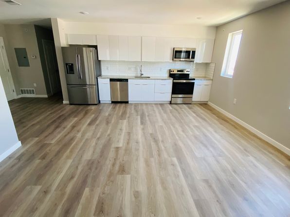 2807 S 11th St APT 4