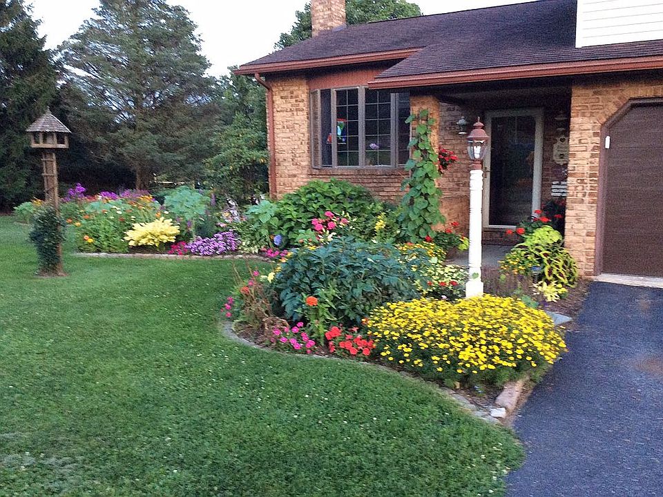 Beautiful Landscaping 
