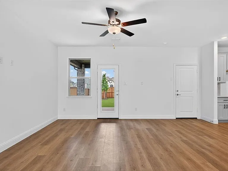3116 Winecup Rd — Photo 9
