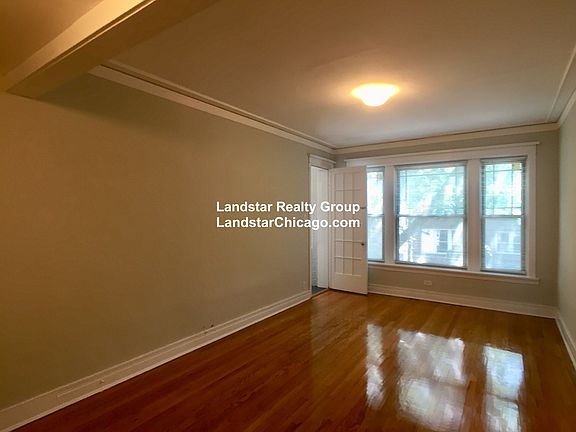 5th image of 6744 N Lakewood Ave APT 2