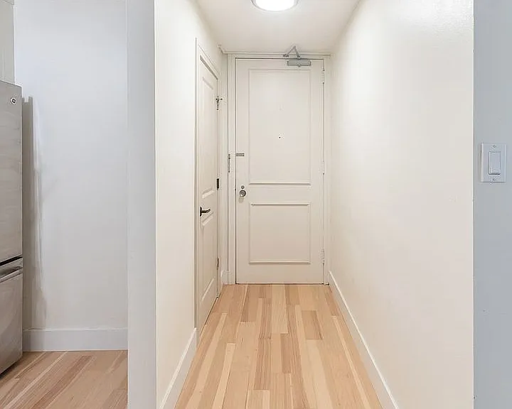 1339 N Dearborn St #2B — Photo 13
