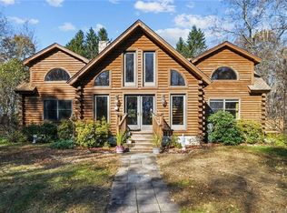 17 Buntz Rd, Canterbury, CT 06331