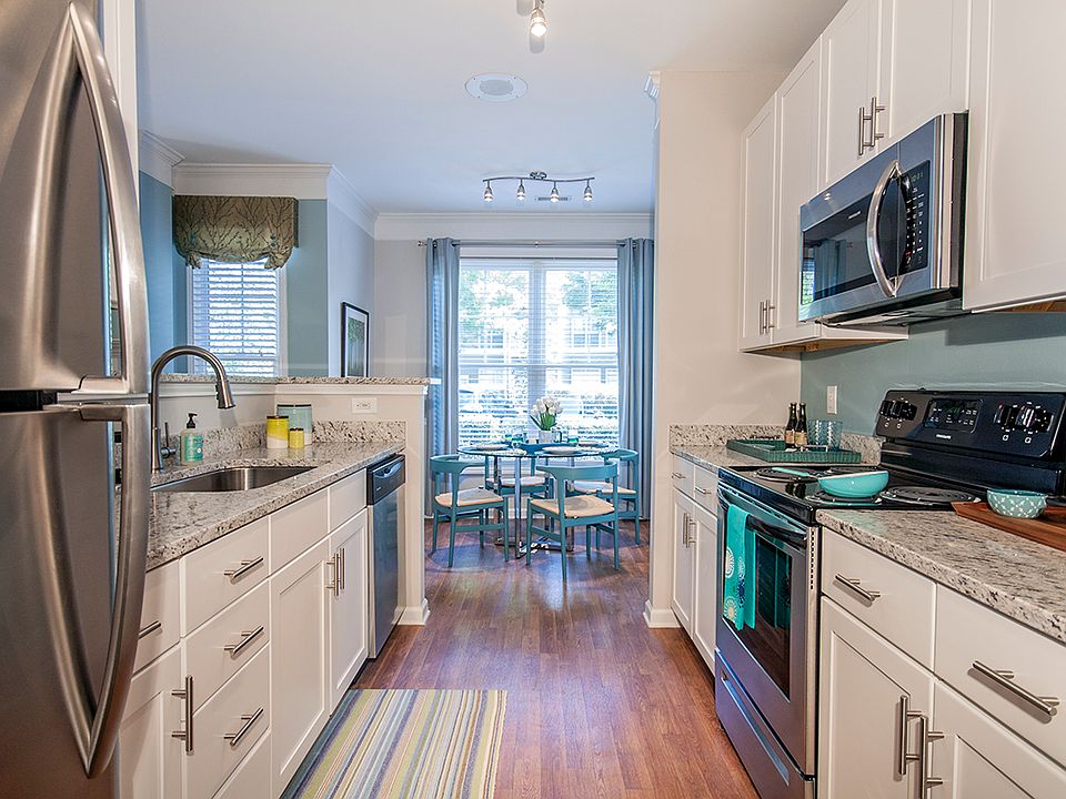 Heritage Model Kitchen