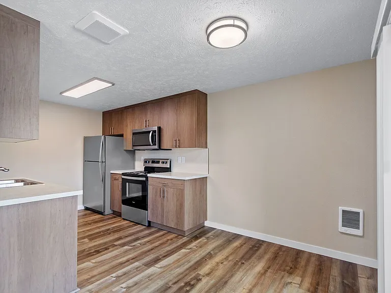 10008 N Colfax Rd #101-115 — Photo 37