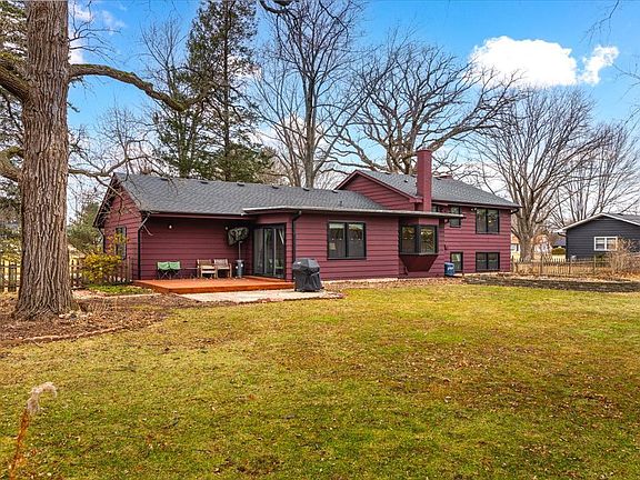 5th image of 8S295 College Rd