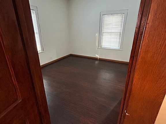 5th image of 2219 N Bigelow St