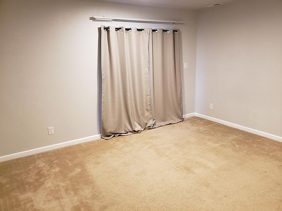4th image of 160 Werner Ave #160A