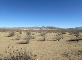 3 Falchion Rd, Apple Valley, CA 92307