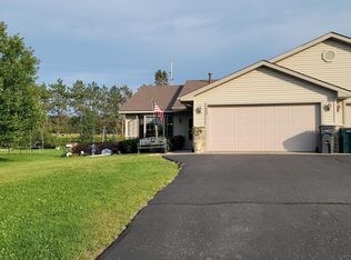 1002 N Cheyenne St, Roberts, WI 54023