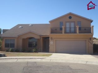 2860 Morning Star Dr, Las Cruces, NM 88011