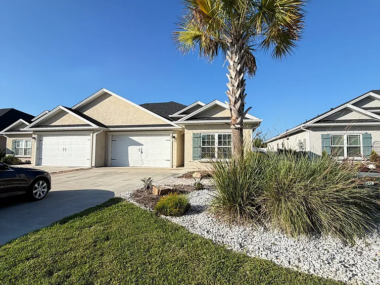 148 The Villas Way — Photo 1