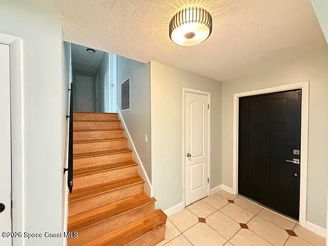 4 bed, 2.5 bath, 1942 sqft, $3,550 — Photo 4