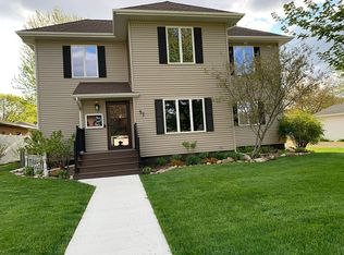 97 13th St S, Northwood, IA 50459