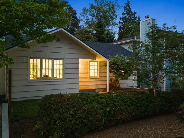 5810 57th Avenue NE, Seattle, WA 98105