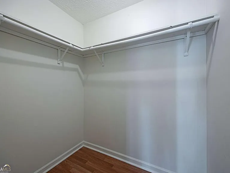 6898 Babbling Brook Dr — Photo 14