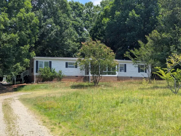 1050 Gold Mine Dr, Catawba, NC 28609