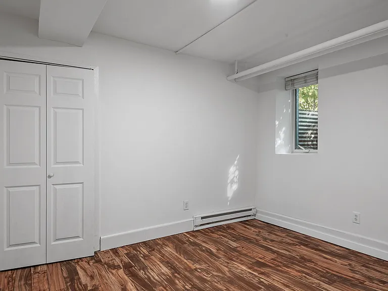 2449 Pillsbury Ave S #1 — Photo 11