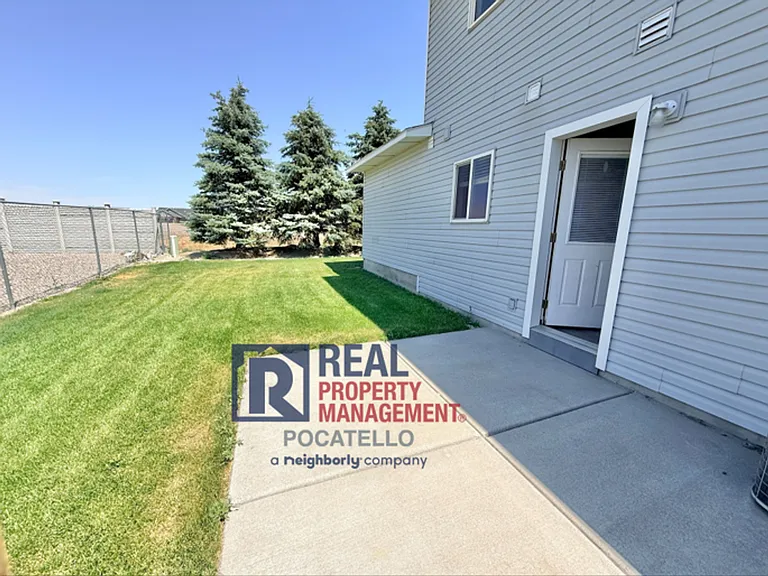 4347 Jordyn St #D — Photo 15