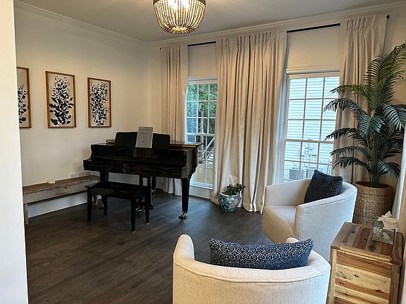 piano room