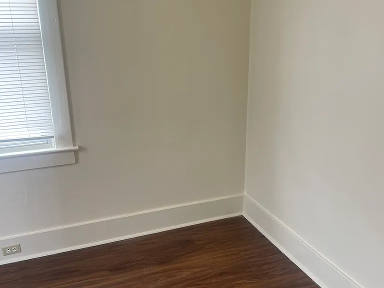 2313 Sheffield Rd — Photo 6