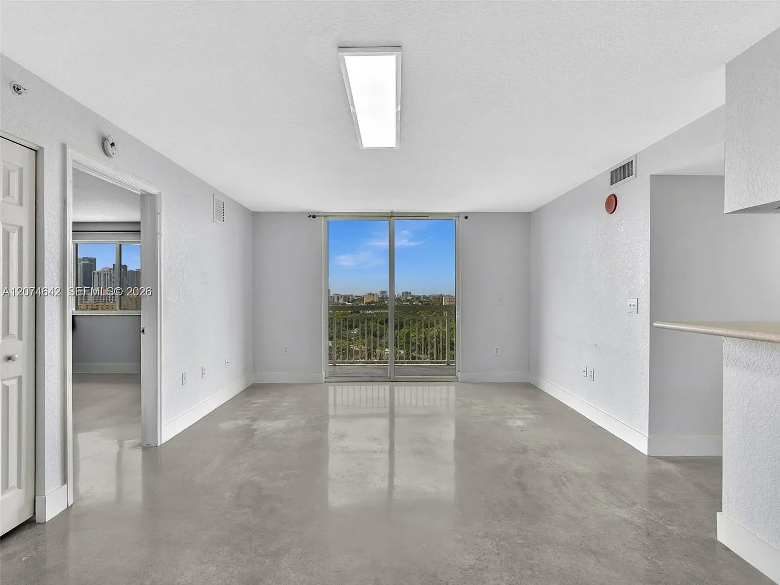 Seybold Pointe Condo — Photo 2