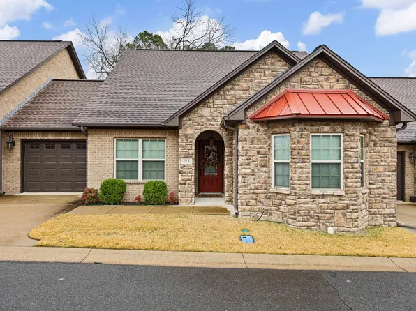 (undisclosed Address), Russellville, AR 72801