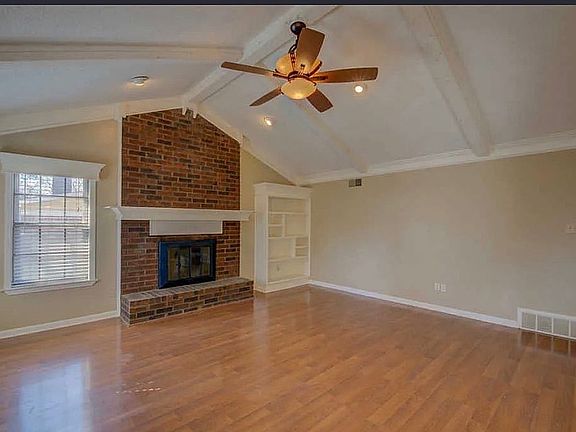 4th image of 6355 Midsummer Way