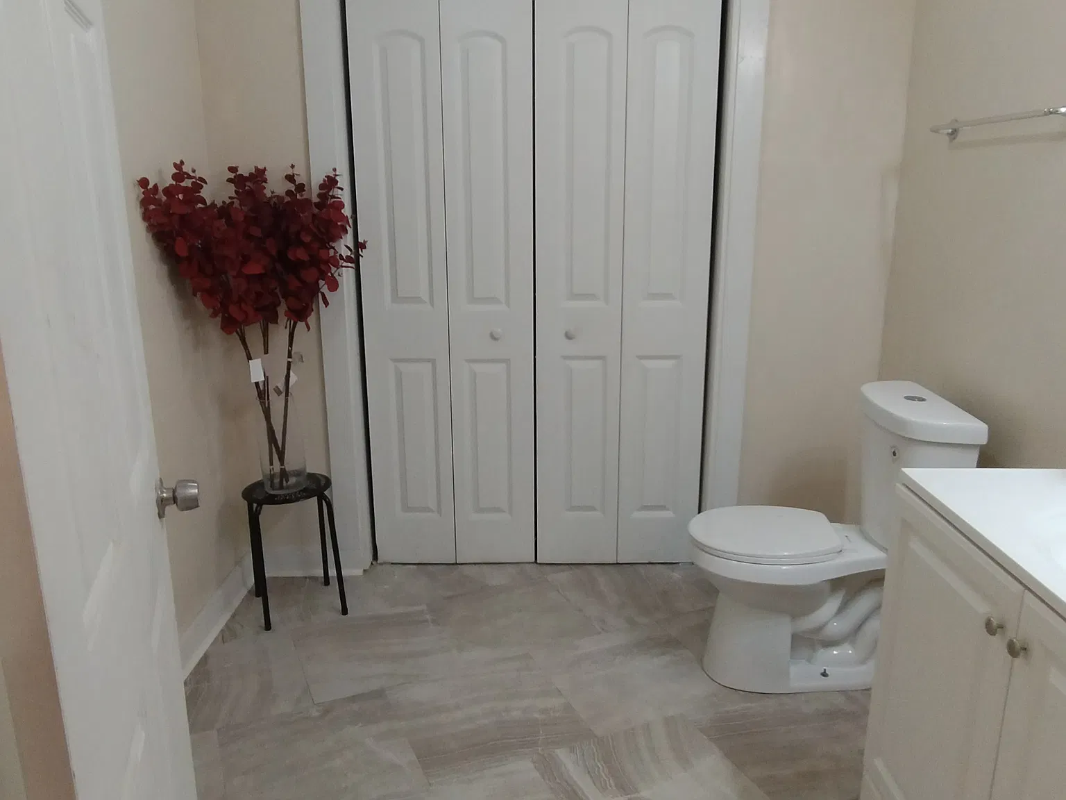 2 bed, 1.5 bath, 1046 sqft, $1,700 — Photo 1