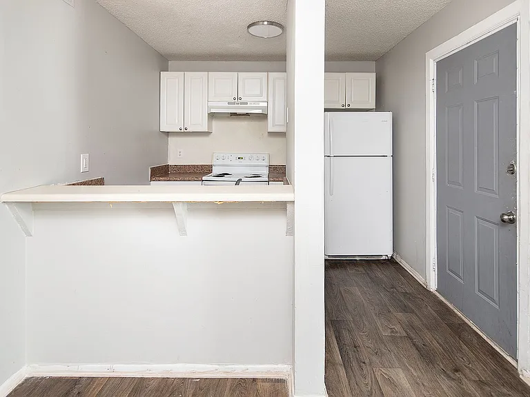 1234 Saratoga Dr — Photo 35