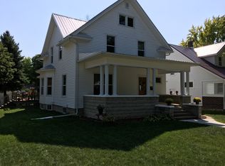 823 E 5th Ave, Mitchell, SD 57301