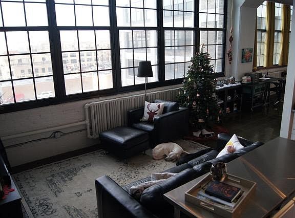 2nd image of 500 Robert St N