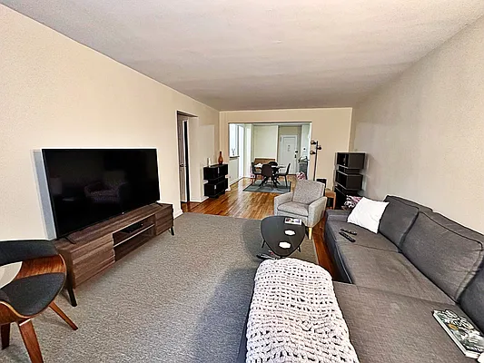 Rented by Brooklyn Property Group LLC | media 31