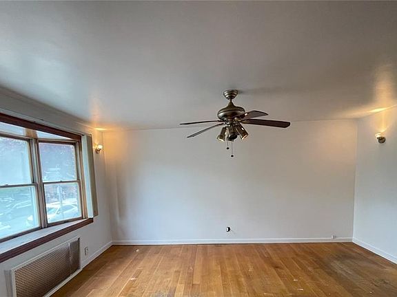 4th image of 1927 E 28th St