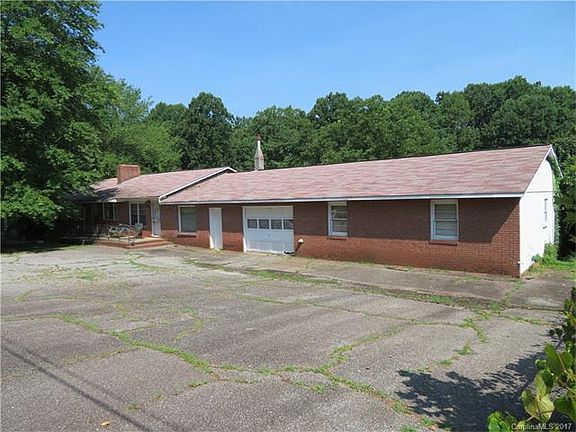 5th image of 132 Kay Ln