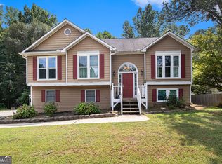 339 Johnstons Way, Dallas, GA 30132