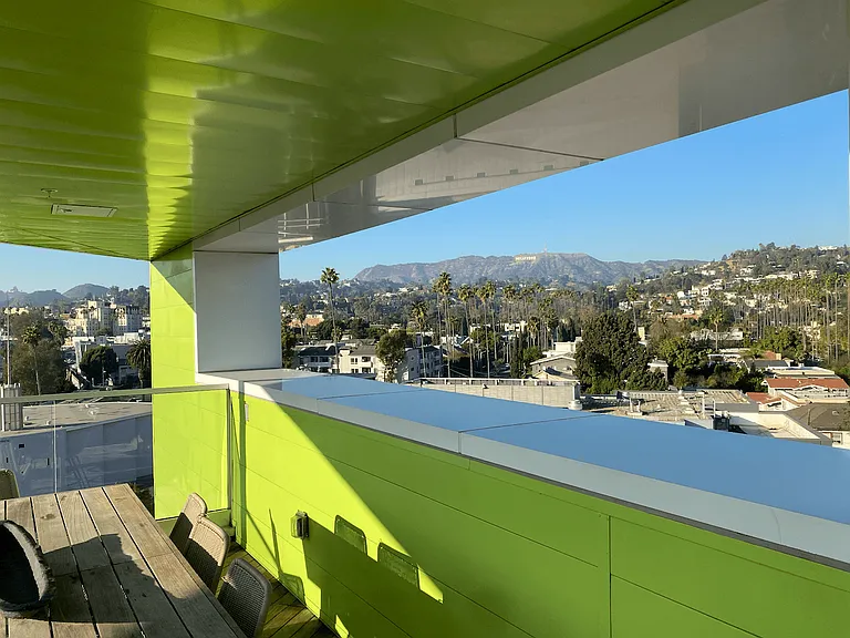 Fusion Hollywood - Rooftop Deck