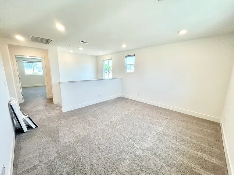 15581 Kellogg Creek Ct — Photo 14