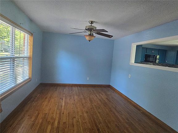 5th image of 1106 SE 20th St