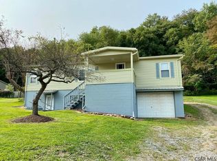 1859 Puritan Rd, Portage, PA 15946