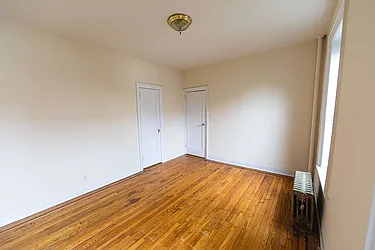 Rented by Warburg