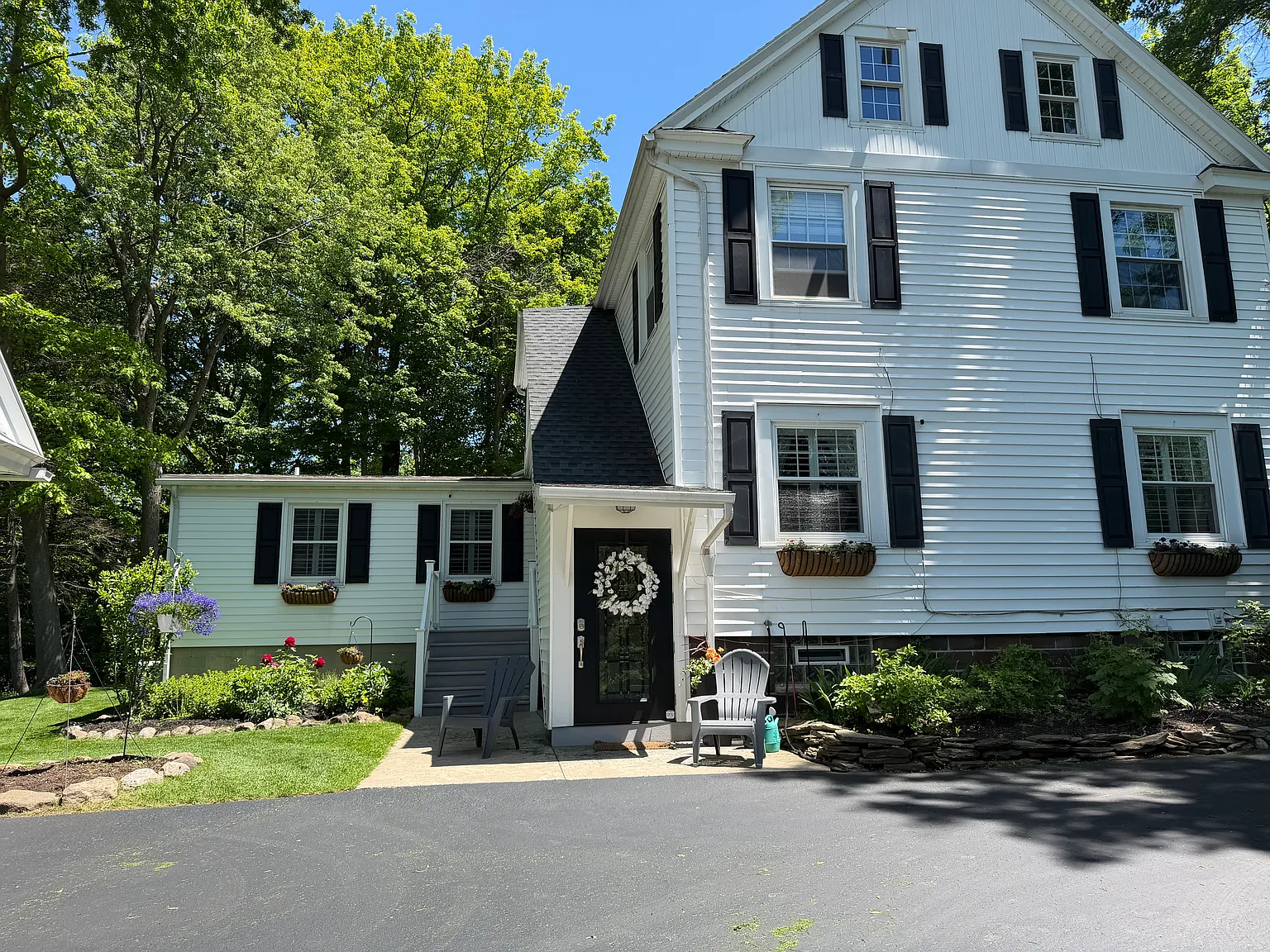 40 Larned Ln — Photo 2