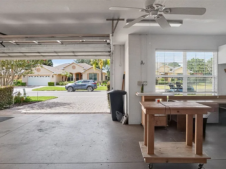 8525 SW 86th Ter — Photo 34