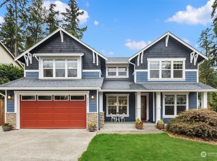 5004 NE 25th St, Renton, WA 98059