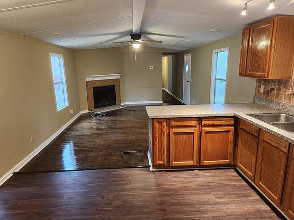 2nd image of 8444 Galveston Ave
