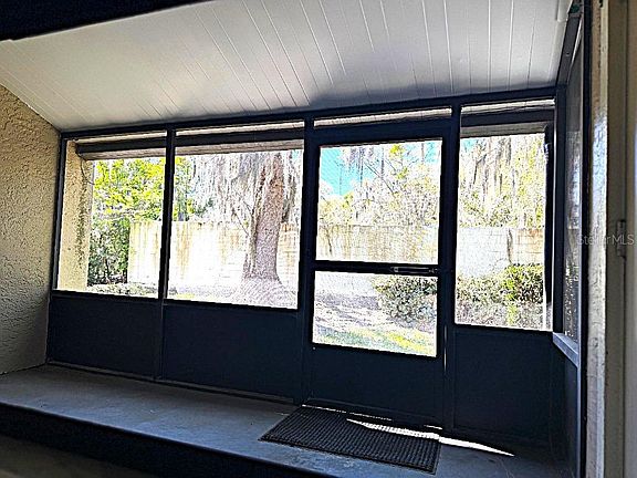 3rd image of 1701 SE 24th Rd APT 202