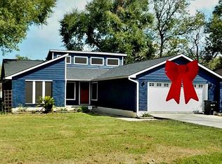 21210 Papoose, Seabrook, TX 77586